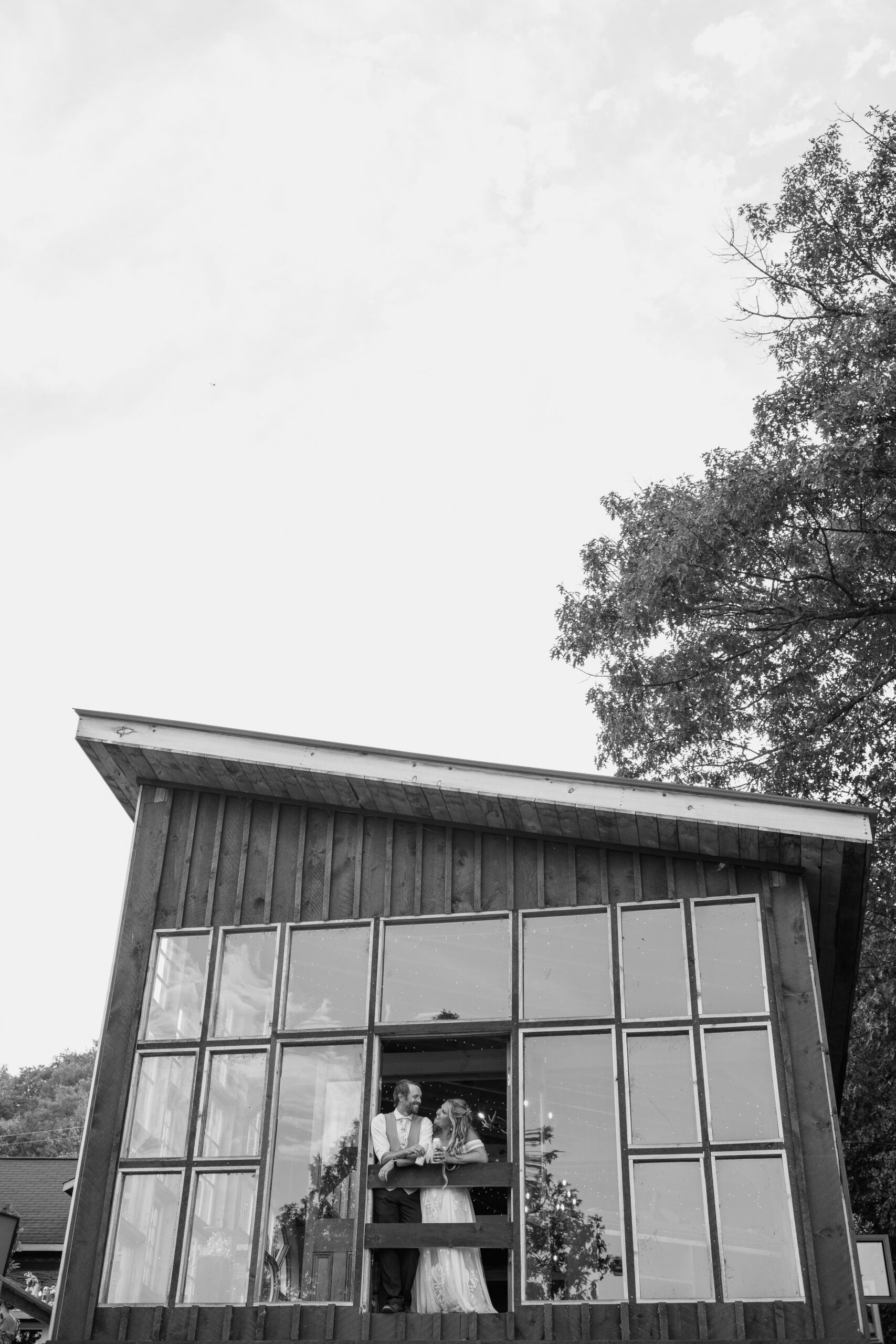 camp eden woods wedding